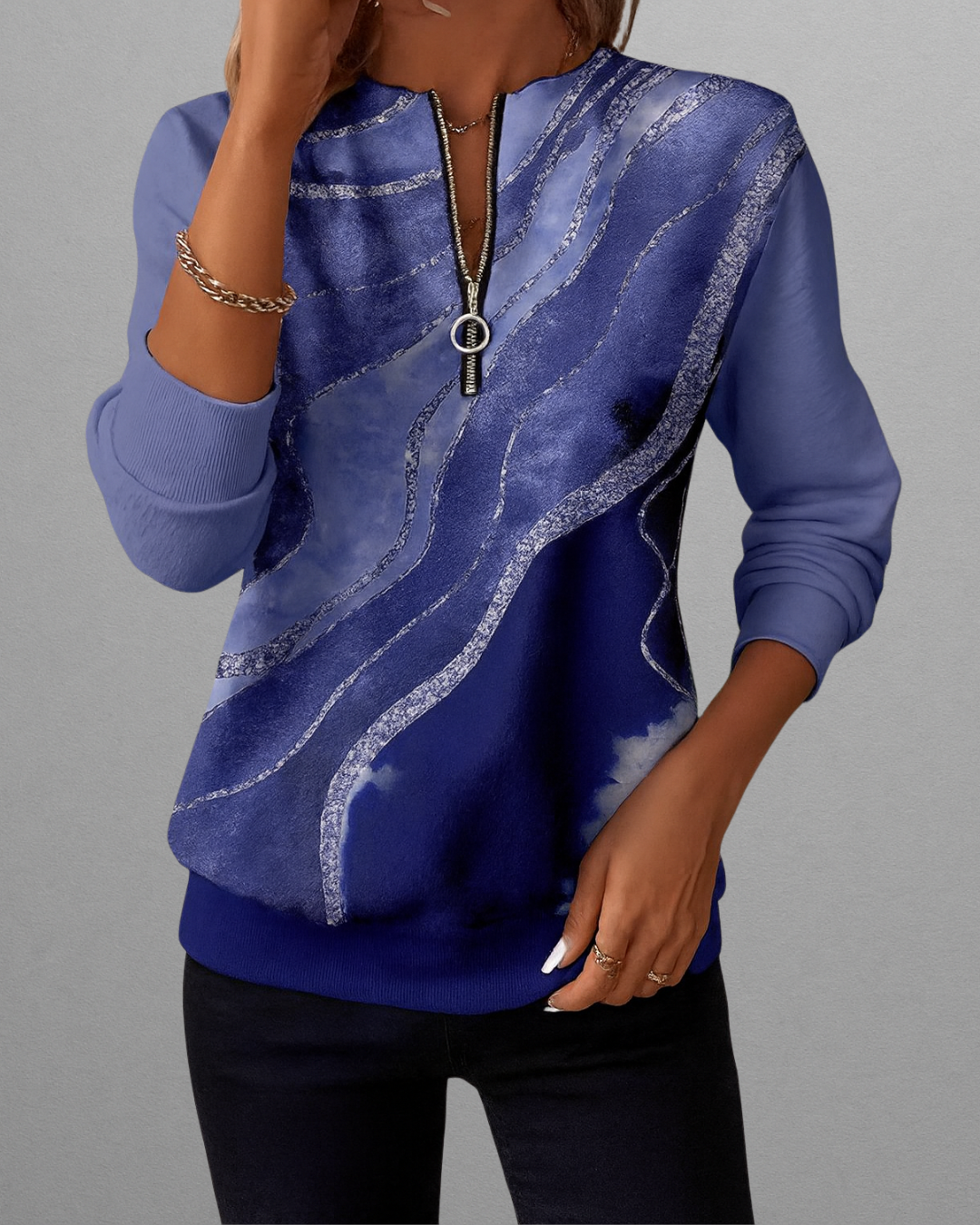 Lara | Half-Zip Sweatshirt with Vintage Print